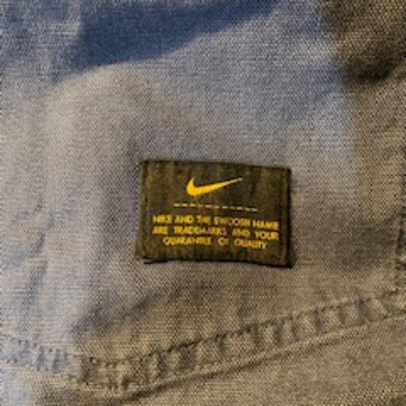 Nike Loose Fit Navy Blue Coupe Jacket - Picture 2 of 3
